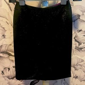 Banana Republic skirt. Shiny black NWT size 4